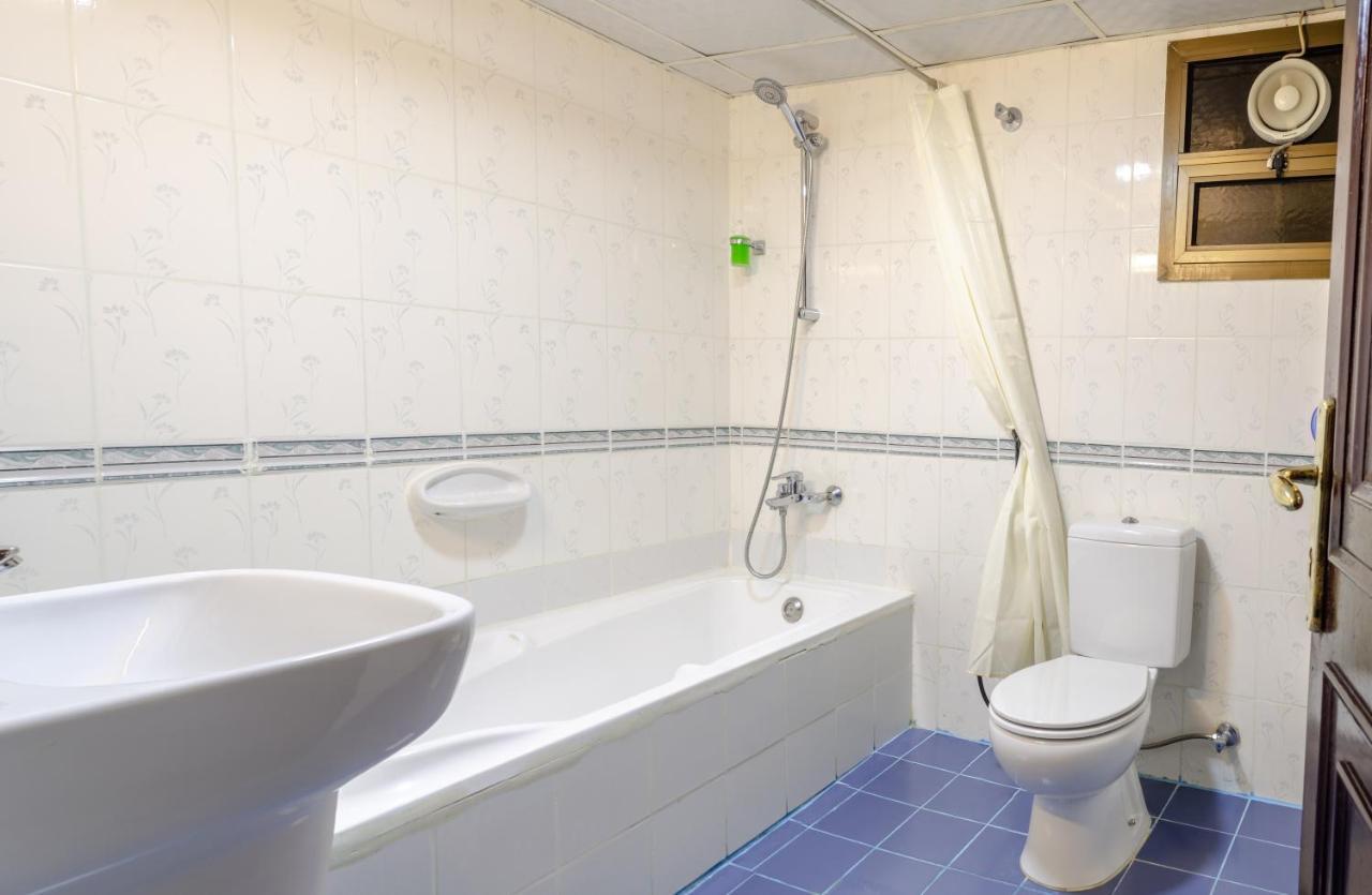 Al Karnak Hotel 두바이 외부 사진