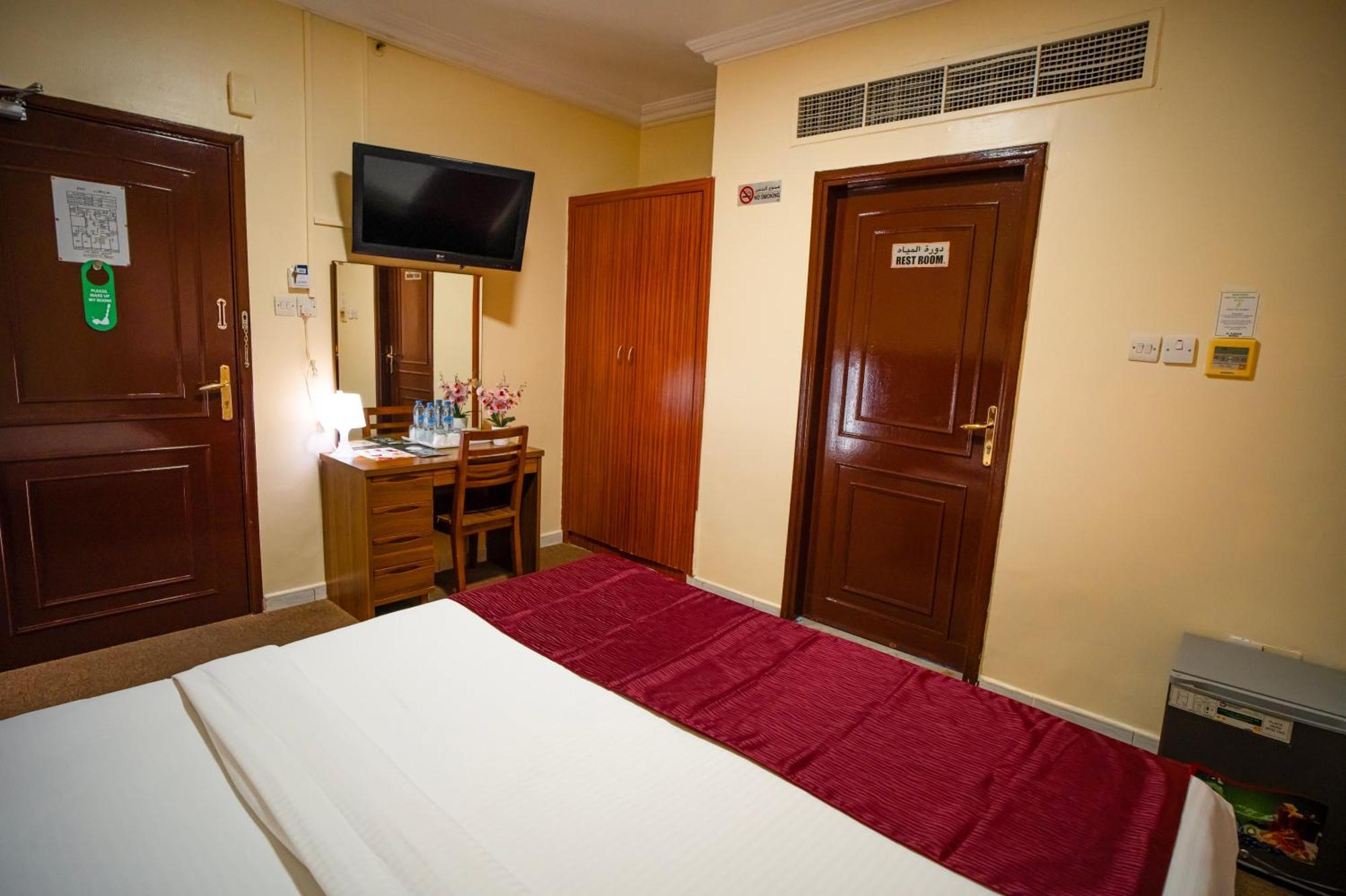 Al Karnak Hotel 두바이 외부 사진